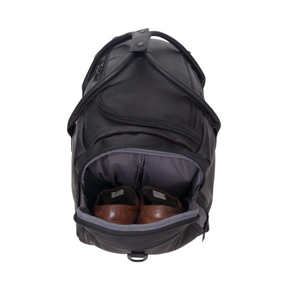 Kenneth Cole Reaction Colombian Leather 20" Large Duffle Bag - Picture 2 of 16